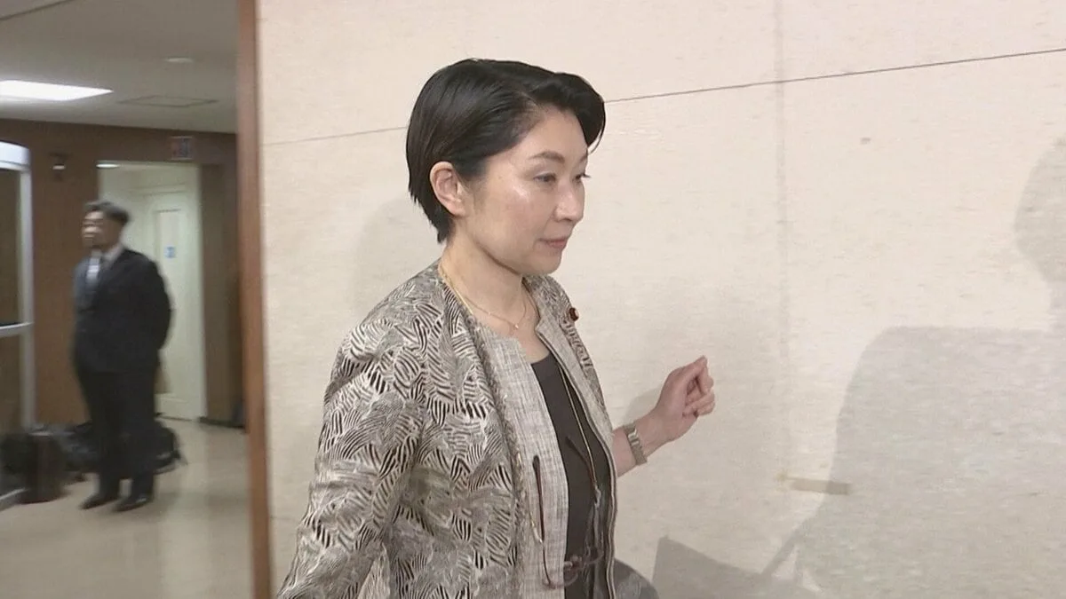 小渕優子氏、税調幹部を辞任 食料品消費税減税に反発か