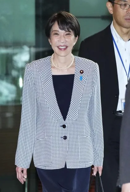 高市首相、消費税減税の可否めぐり自民内で意見集約へ 週内にも指示
