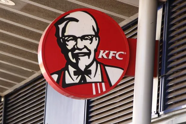 【気になる】KFC新メニューにまさかの抹茶ドリンク登場で話題騒然